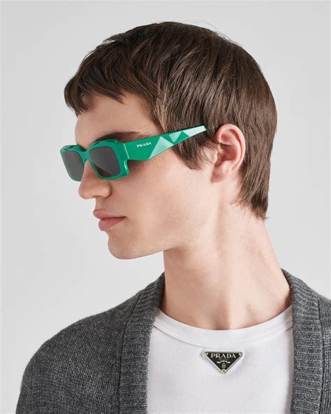 prada brillen herren|prada sonnenbrille mit symbol.